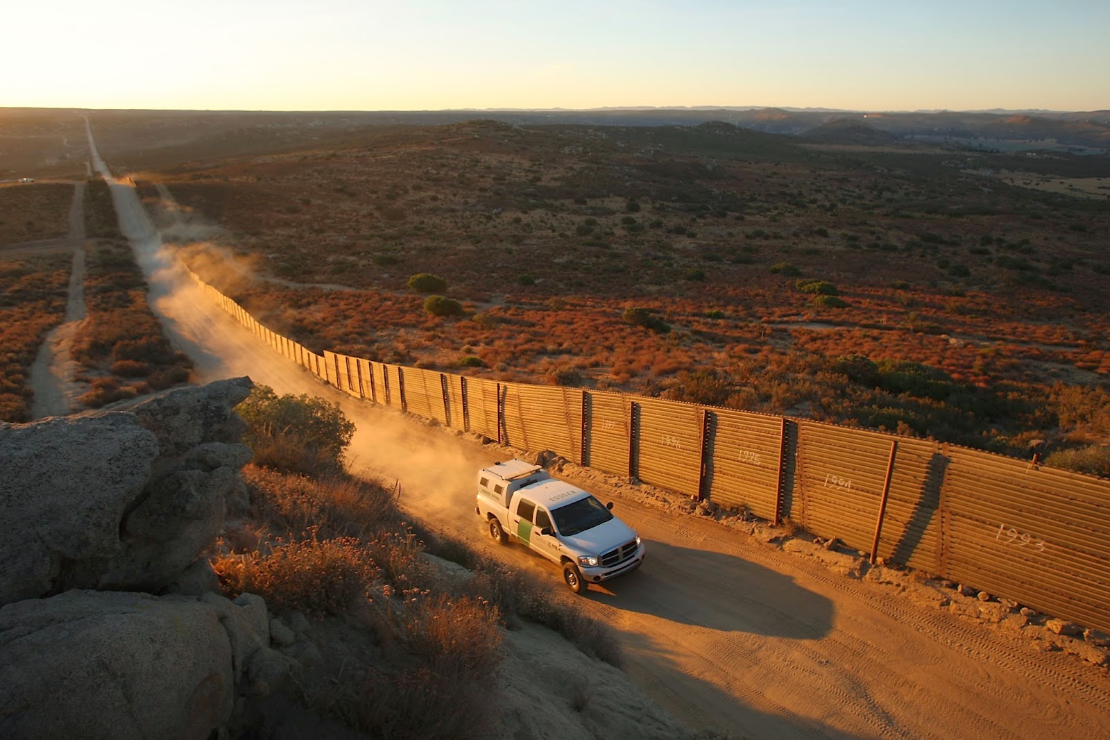 Usa Mexico Borderpatrol.jpg
