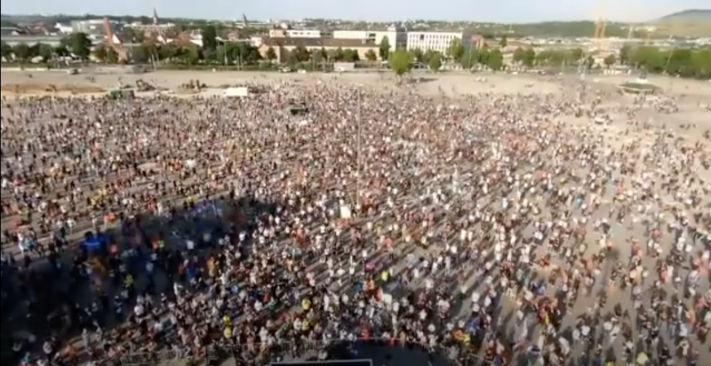 Germany: Thousands Demonstrate Against Lockdown Across the Country  Screenshot-2020-05-11-at-14.26.35-e1589196427613