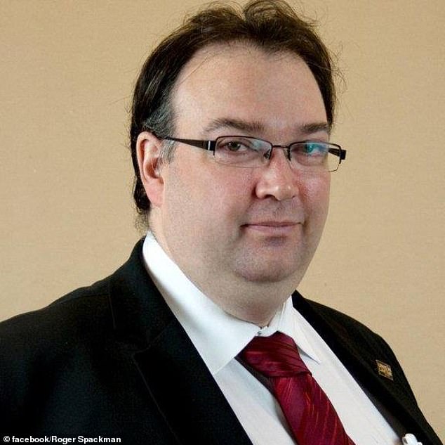 Pedo Councillor Who Worked In Children's Home Walks Free Despite Being Caught With 1m+ Child Porn Images Including 12y:o Girls Being Raped