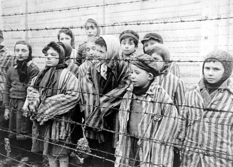 menneskerettighetsadvokat covid 19 tyranni blir "en andre holocaust"