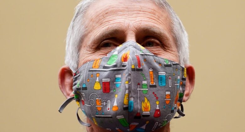fauci omfavner tyranni maske mandater kan vare på ubestemt tid for å bekjempe influensa
