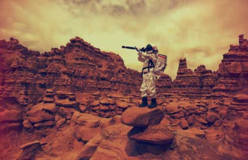 retired us marine claims he spent 15+ years in space and on mars, protecting 5 human colonies